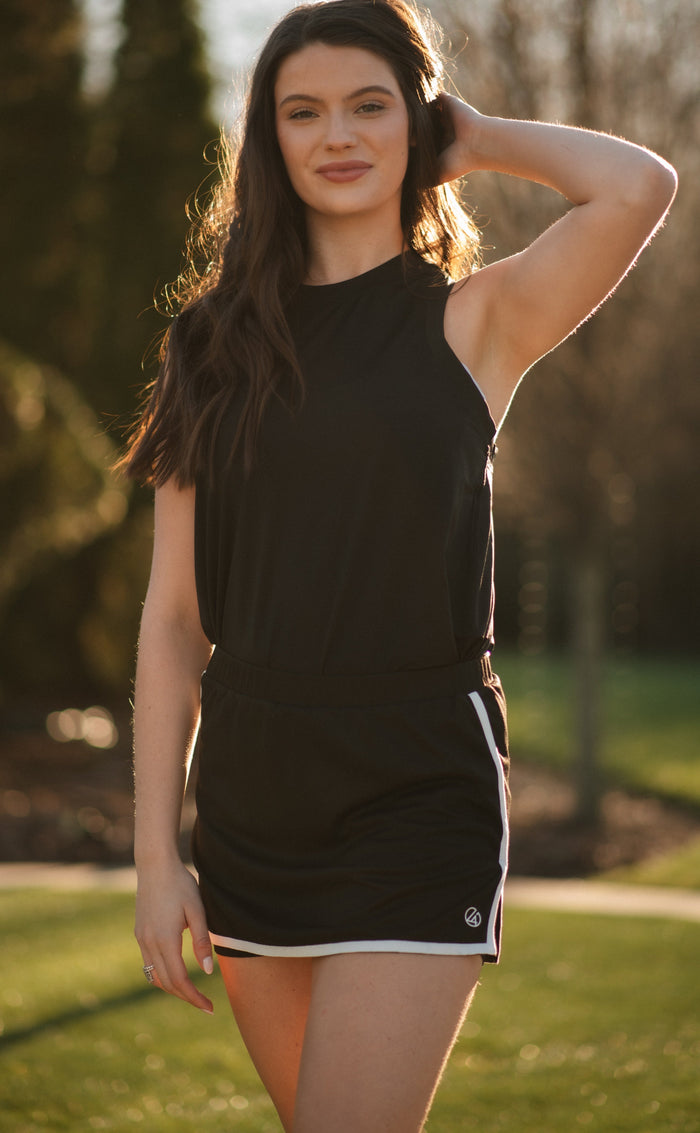 Straight Court Skirt - B&W