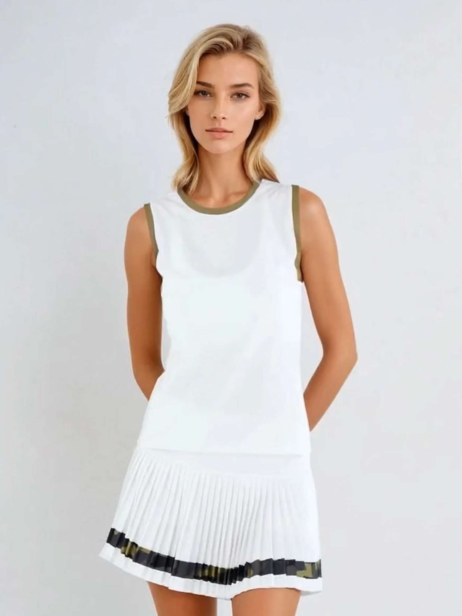 Harper Performance Tank - White/Camo