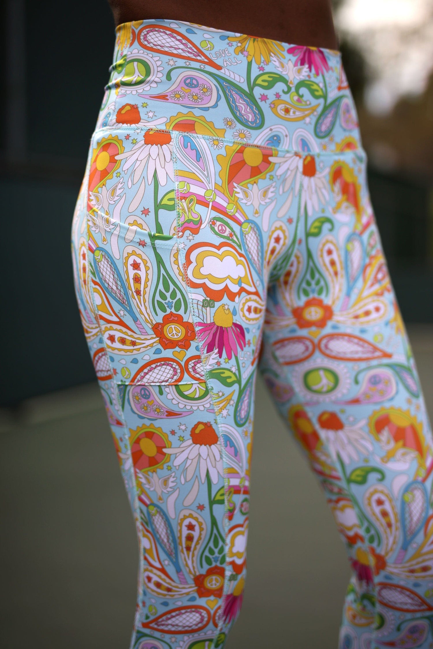 Love All Paisley Printed Leggings with Pockets