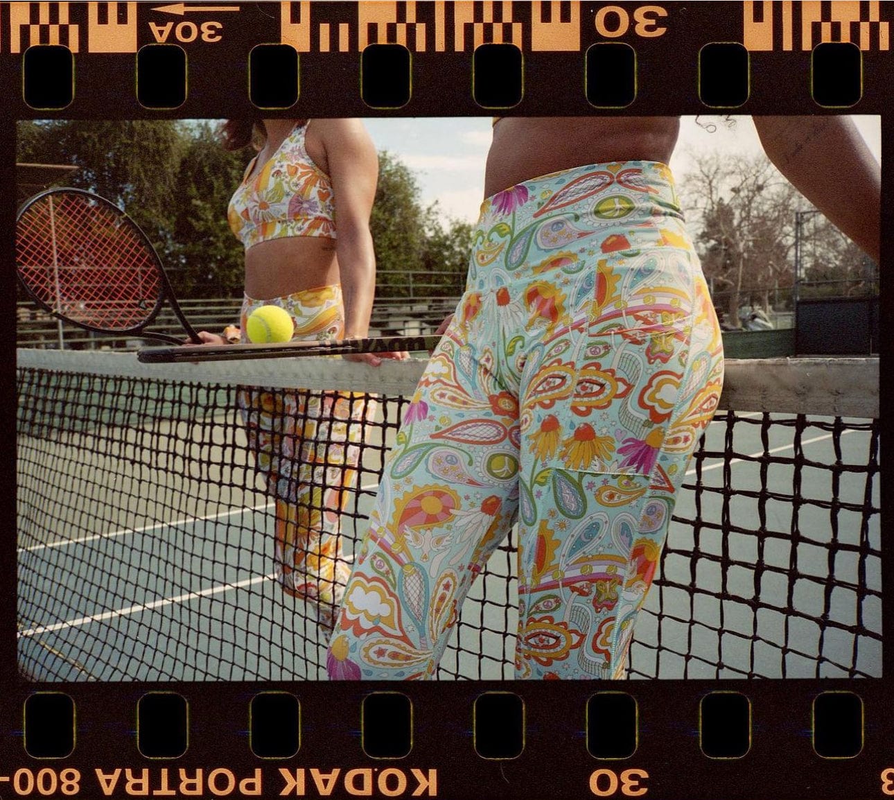 Love All Paisley Printed Leggings with Pockets