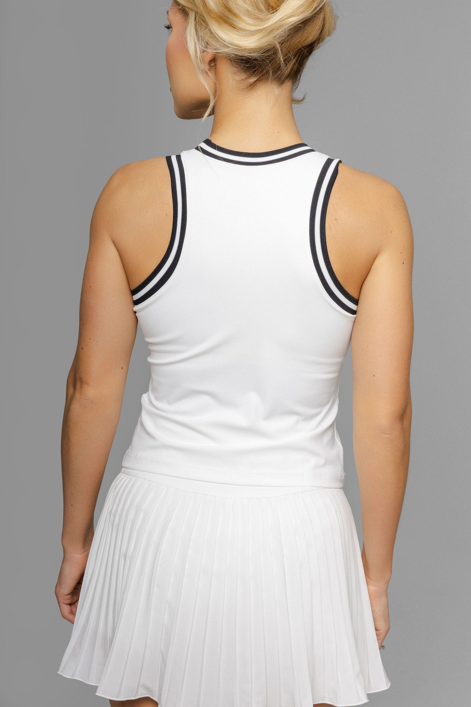 Motion Court White Top