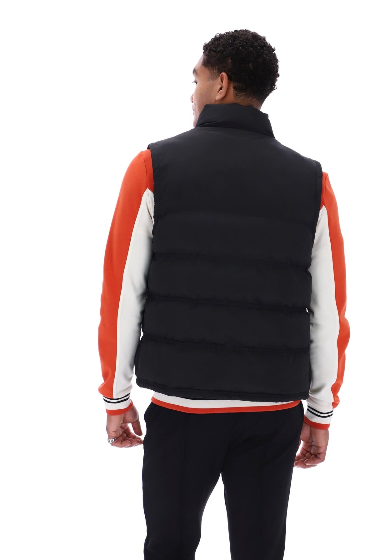 Rodri Gilet Bamboo Badge in Black/Gunmetal